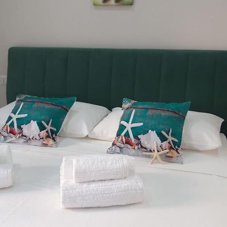 B&B Mediterraneo 切特拉罗 外观 照片